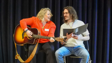 Janina Greven & Daan van Zelm: Mee-zing-kring — muziek in Heerhugowaard