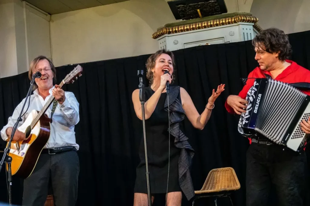Britta Maria zingt Liesbeth List in het Oude Gemaal/Poldermuseum in Heerhugowaard
